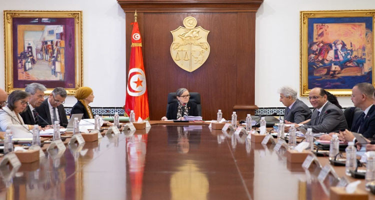 مجلس الوزراء يبدي موافقته على مشاريع مراسيم وأوامر رئاسية