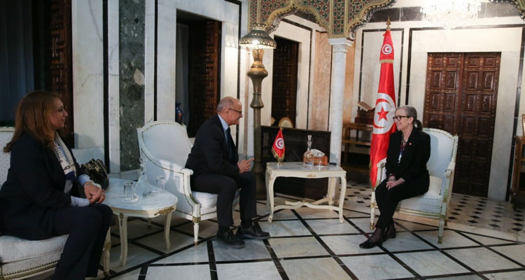 فحوى لقاء  رئيسة الحكومة  بالأمين القار للجمعية الدولية للمدن الناطقة بالفرنسية