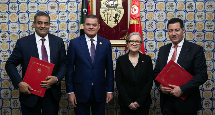 وزير النقل يتفق مع نظيره الليبي على وضع تصور مشترك لإحداث محطة مينائية للأمن الغذائي