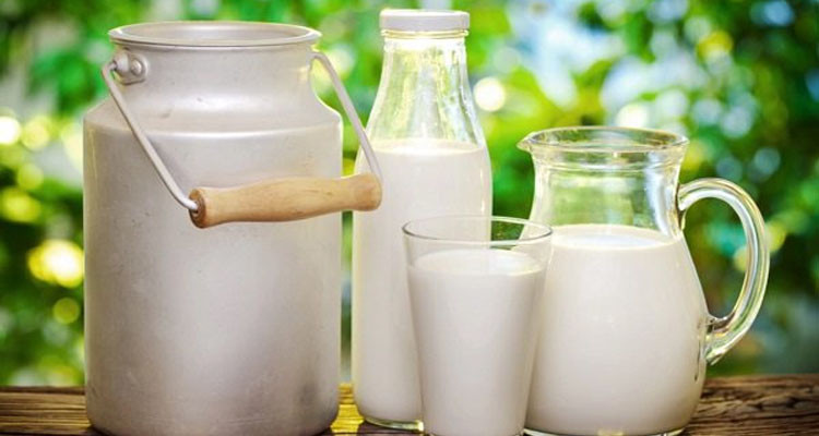 العاصمة: حجز 2160 لترا من الحليب نصف الدسم