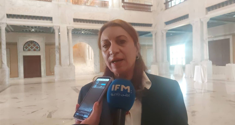 سعاد عبد الرحيم: سيتم تركيز 4 نقاط لتثمين النفايات