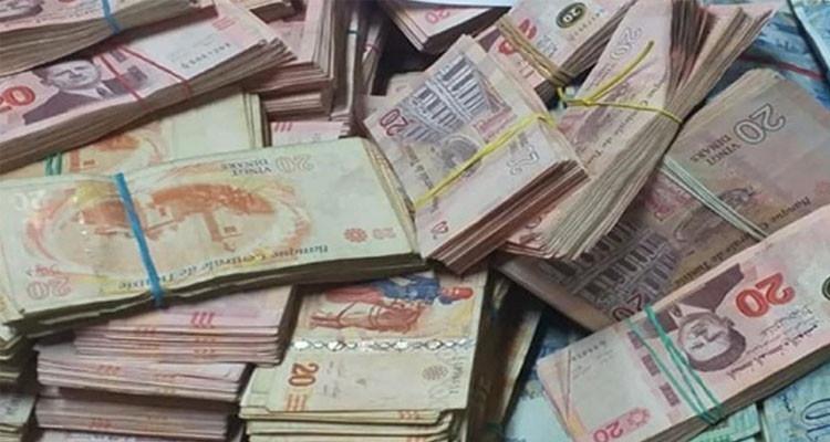 نابل: مسؤول فرع أحد  مزودي خدمة الأنترنات يستحوذ على أكثر من 450 ألف دينار