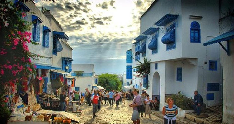 عائدات السياحة زادت بنسبة 83 بالمائة موفى 2022