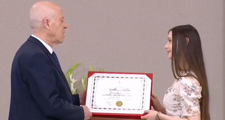 شقيقة سالي تطلق صيحة فزع: أختي في الإنعاش وحالتها الصحية حرجة