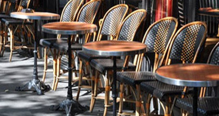 نائب رئيس غرفة أصحاب المقاهي: العديد من المقاهي أغلقت بسبب فقدان مادة القهوة