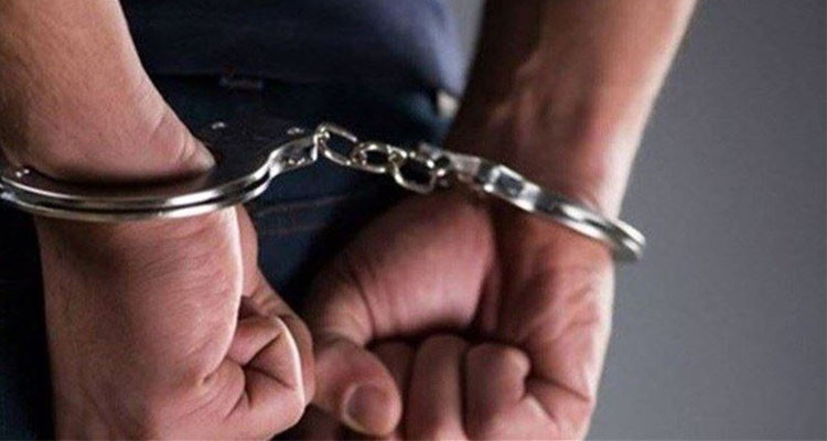 حاجب العيون: إلقاء القبض على نفر محل 18 منشور تفتيش