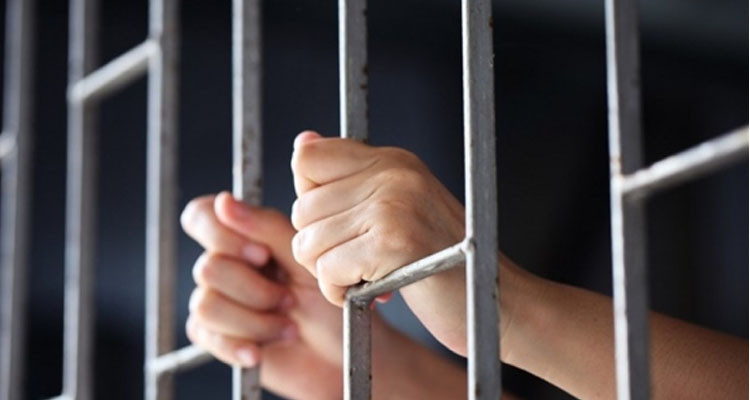 جمعيات ومنظمات وأحزاب بفرنسا تُعبّر عن رفضها لـحملة ''الاعتقالات التعسفيّة'' في تونس