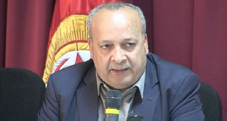 سامي الطاهري: ''التجمعات العمالية تأتي للدفاع عن الحق النقابي''