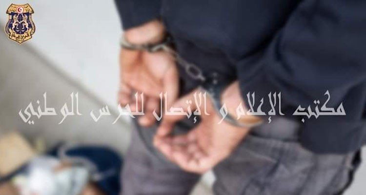 فريانة: ضبط شخص  بصدد إجتياز الحدود البرية خلسة ومفتش عنه