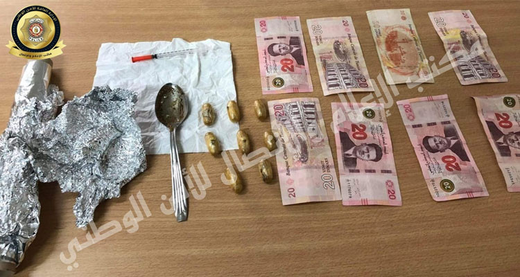 المتلوي: القبض على شاب وحجز كمّية من مخدّر الهيروين