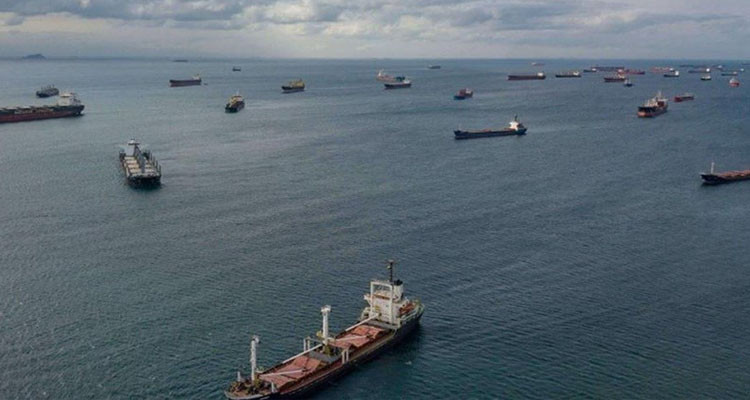 تركيا تعارض دخول السفن الحربية إلى البحر الأسود