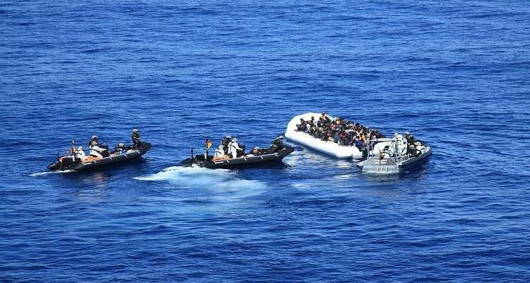 إحباط 07 عمليات اجتياز للحدود البحرية خلسة وإنقاذ 209 مجتازا