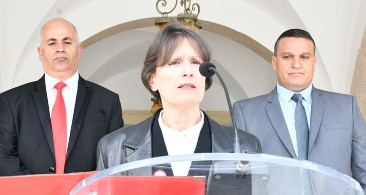 نواب نابل يستنكرون تصرفات والية الجهة تجاههم وإقصائهم من الاحتفال بعيد الإستقلال