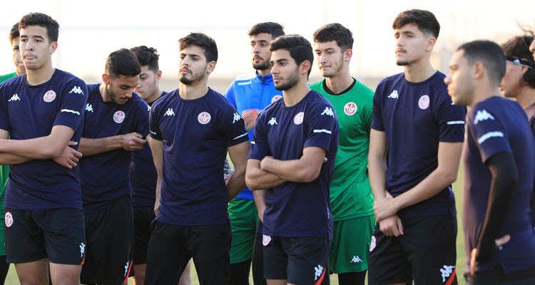 تشكيلة المنتخب الوطني دون 20 سنة  في مواجهة نظيره النيجيري