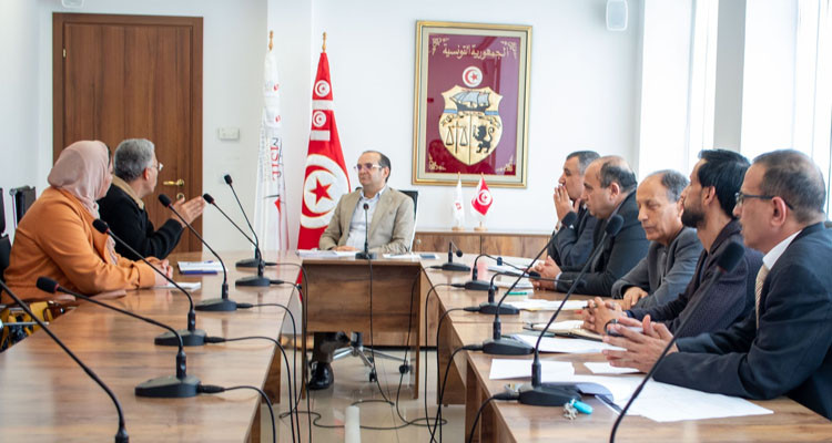 مجلس هيئة الانتخابات يلتقي وفدا من وزارة الشؤون الدينية