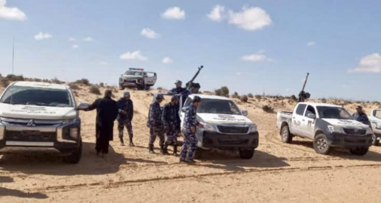 ليبيا تنشر دوريات أمنية على طول الشريط الحدودي مع تونس