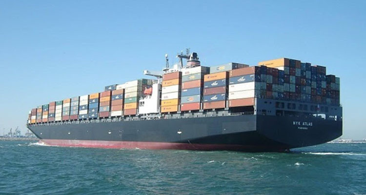 قادمة من البرازيل: رسو باخرة محملة بـقرابة 27 ألف طنّ من السكر بميناء بنزرت