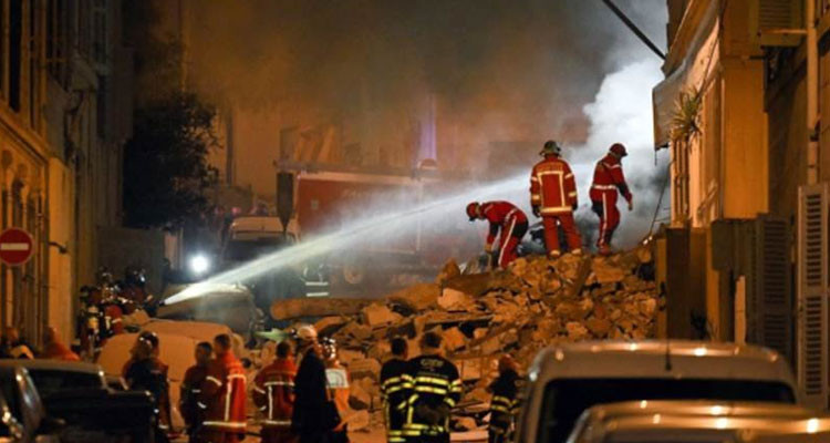 فرنسا: العثور على جثتين تحت أنقاض مبنى انهار في مرسيليا