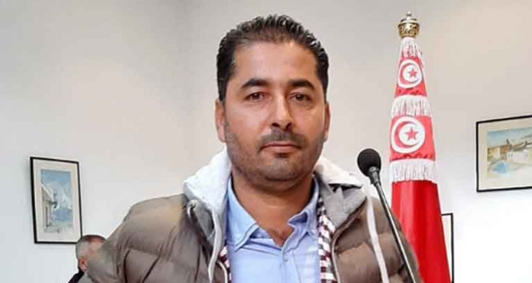 الترفيع في الحكم على الصحفي خليفة القاسمي  من عام إلى 5 سنوات سجنا