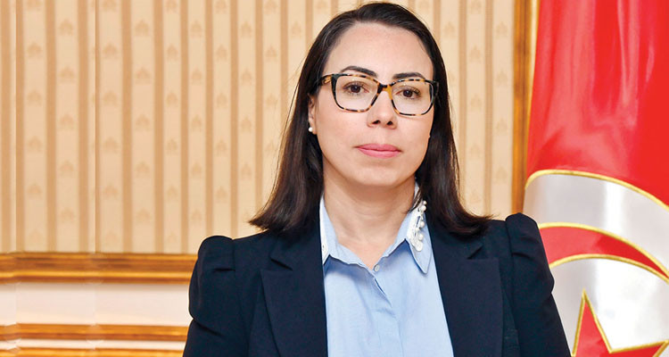 نادية عكاشة: ''سأعود وسأدلي بما لدي حتى يعلم التونسيون من المتآمر ومن المتحيل''
