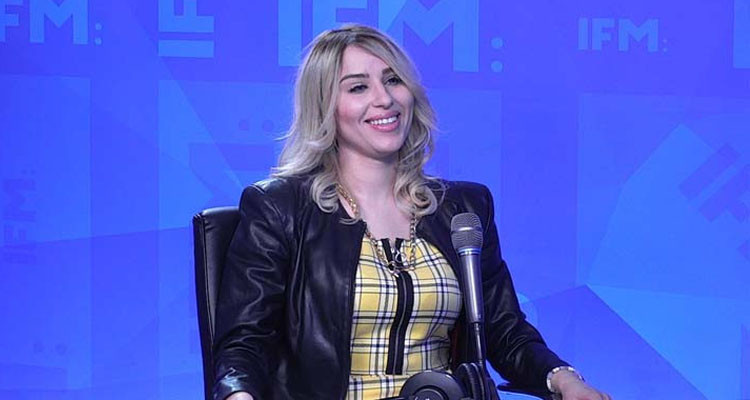 نرمين صفر تعلن زواجها