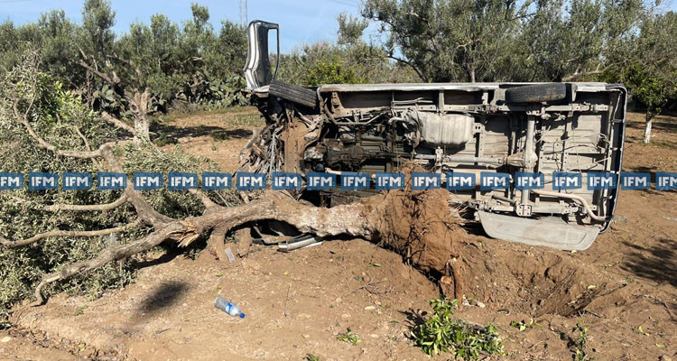 نابل: انقلاب حافلة مدرسية يسفر عن إصابات في صفوف التلاميذ