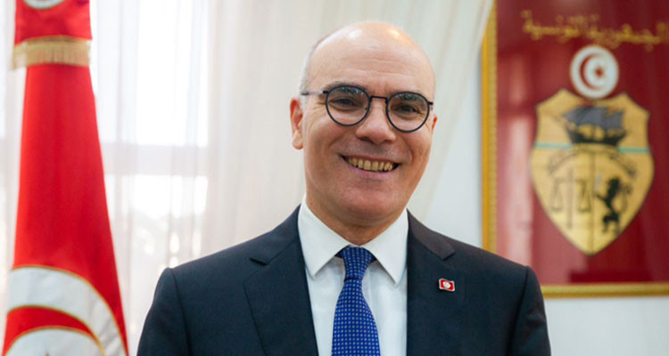 وزير الشؤون الخارجية يلتقي سفير دولة الكويت بتونس ويتسلّم رسالة من نظيره الكويتي