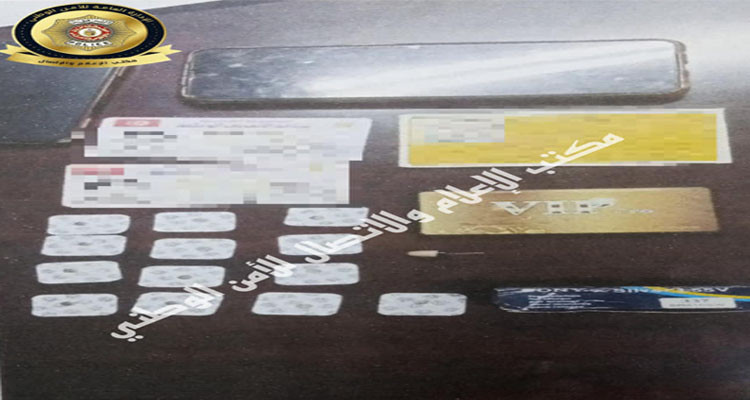 سوسة: الإطاحة بشبكة توزع  في معدات الكترونية مهربة تُستعمل في الغش في البكالوريا