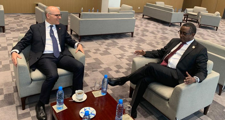 وزير الخارجية يتحادث في لوساكا مع نظيره الرّواندي