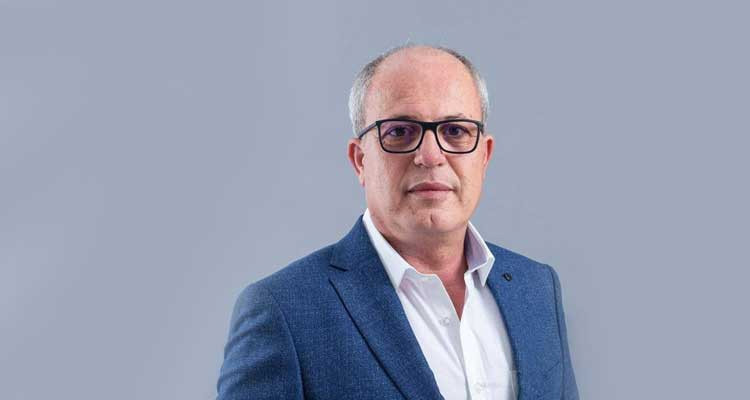 نبيل حجي لقيس سعيد: ''كان نحاولك الفايسبوك راك ماوليتش رئيس''