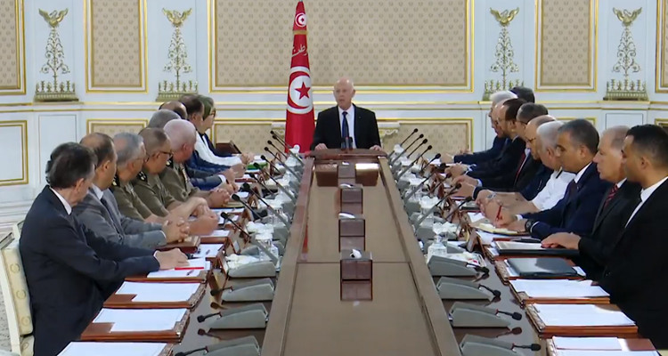 رئيس الجمهورية: ''نحن أفارقة ونعتز بانتمائنا الإفريقي ولكن نرفض أن نكون لا أرض عبور ولا أرض توطين''
