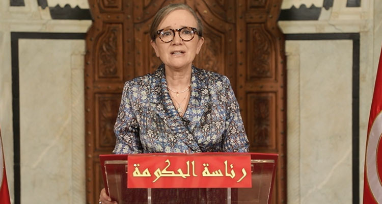 رئيسة الحكومة تدعو إلى العمل على مزيد تيسير نفاذ الفتيات لآليات تمويل المشاريع