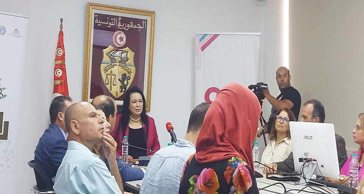 وزيرة المرأة: 2500 امرأة انتفعن ببرنامج رائدات وتحصلن على مشاريع بـ25 مليون دينار
