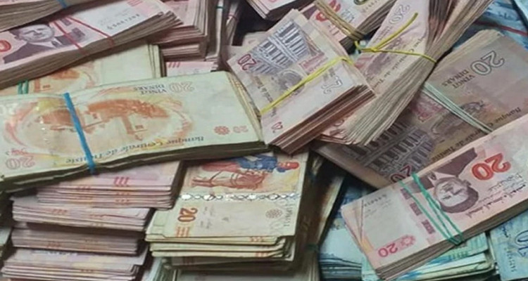 ارتفاع الحسابات الجارية المدينة للحرفاء في البنوك بقيمة 671 مليون دينار