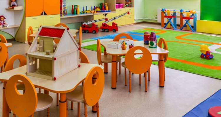 وزارة الأسرة تدعو رياض الأطفال إلى الالتزام بالإجراءات الجديدة الواردة بكراس الشروط