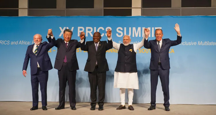 من بينها مصر والإمارات: بريكس تدعو 6 دول لعضويتها