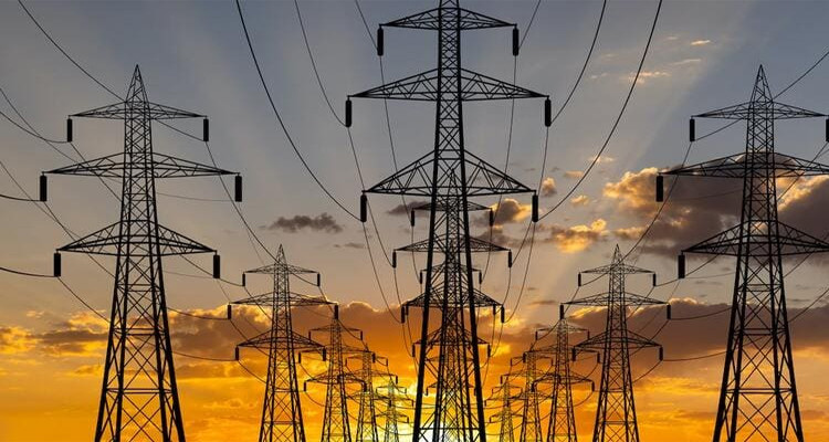 وزارة الصناعة: إرجاع كامل المنظومة الكهربائية إلى سالف نشاطها بنسبة 99%