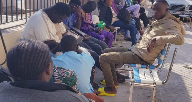 حدائق المنزه: القبض على 23 مهاجرا من دول افريقيا جنوب الصحراء يستعدون لهجرة غير نظامية