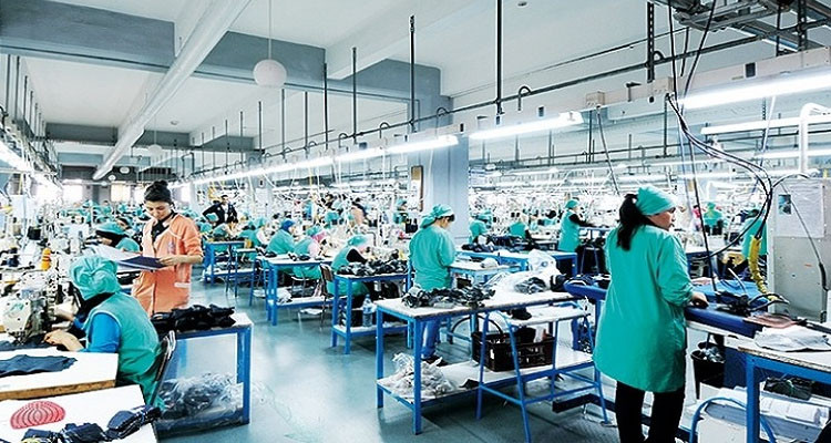 ارتفاع صادرات تونس من النسيج والملابس بنسبة 10%