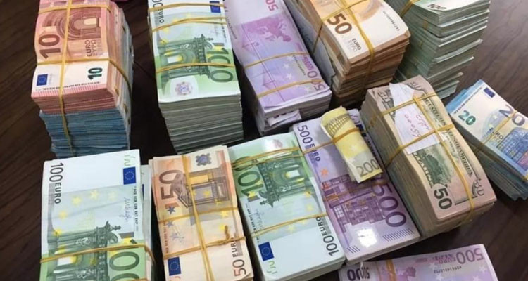 تونس اقترضت عملة صعبة من البنوك المحلية تعادل مليار و 150 مليون دينار