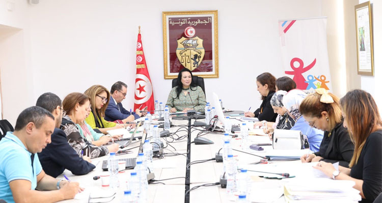 وزيرة المرأة: الموافقة على إحداث دفعة أولى من 40 موطن رزق بــ7ولايات