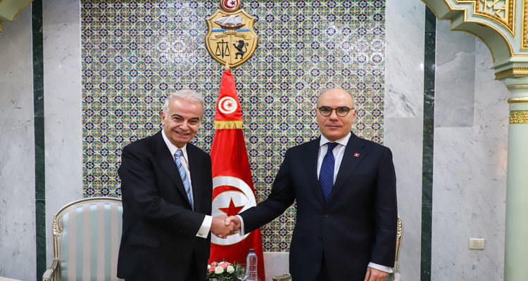 وزير الخارجية يستقبل سفير اليونان بمناسبة انتهاء مهامه في تونس