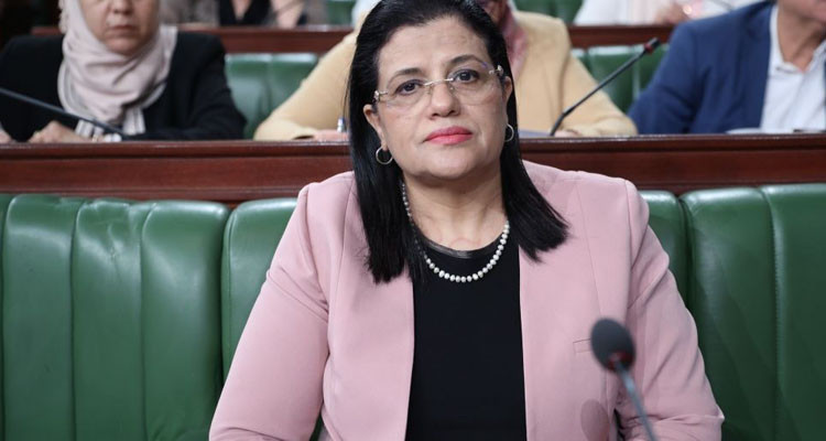 وزيرة المالية: المداخيل الجبائية شهدت انخفاضا جرّاء التقلص الملحوظ في الواردات
