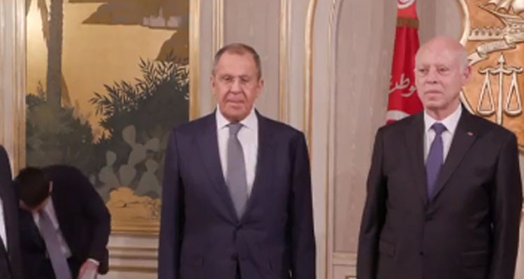 لافروف: ''التونسيون يرغبون في الاعتماد على قوّتهم ولا يريدون الدخول في ديون جديدة''