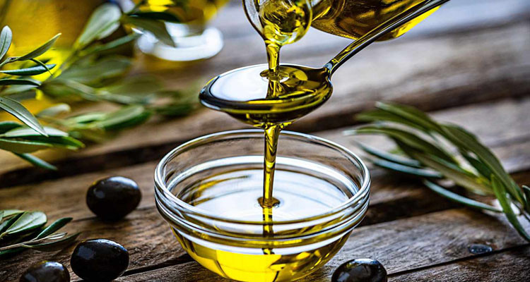تونس تتوقع استقرار إنتاجها السنوي من زيت الزيتون عند مستوى 210 آلاف طن