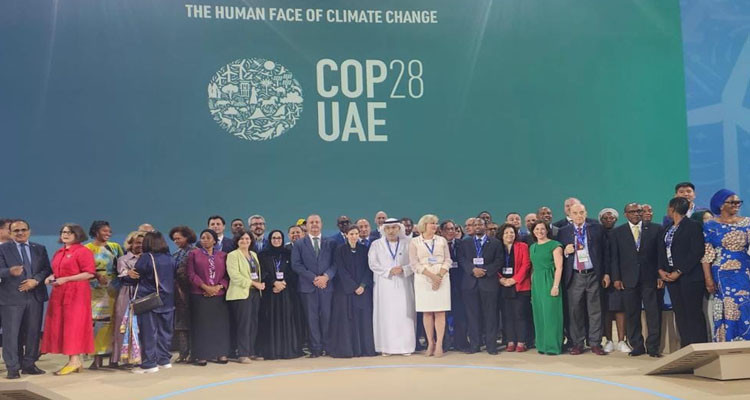 وزير الصحة يتباحث مع نظيره بدولة الإمارات سبل تفعيل أعمال اللجنة المشتركة في المجال الصحي