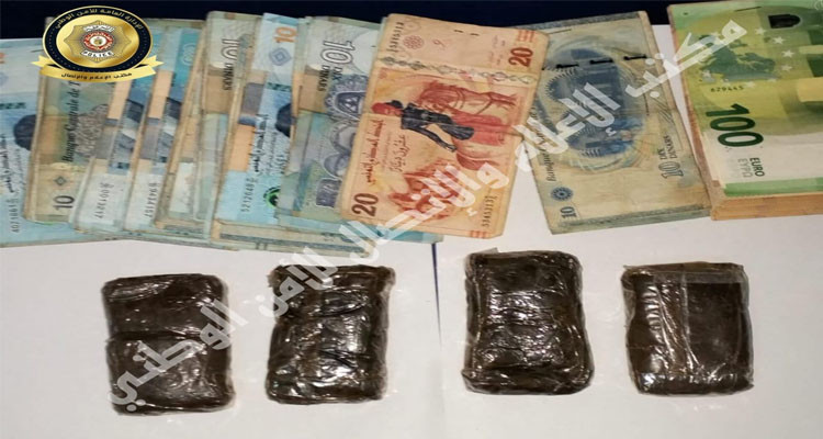 سوسة: القبض على 3 أشخاص وحجز 4 صفائح من ''الزطلة''