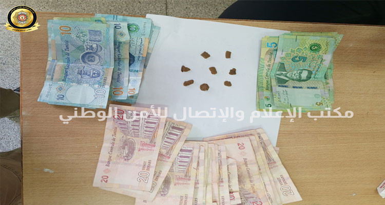 حي الشهداء تونس: القبض على مروّج مخدرات محل 03 مناشير تفتيش