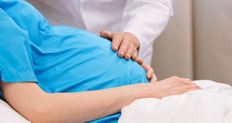 المعهد الوطني للإحصاء: أكثر من 44 بالمائة من الحوامل في تونس يخضعن لولادة قيصرية