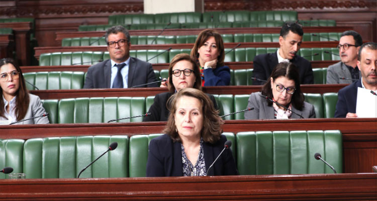 البرلمان ينظر في مشروع قانون الاتفاقية الخاصة بامتياز استغلال المحروقات المعروف بسيدي الكيلاني